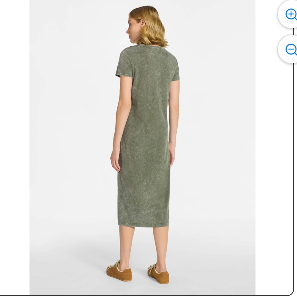 Time & Tru Casual Short Sleeve Midi T-Shirt Dress in Acid Wash Dark Green - Picture 2 of 9